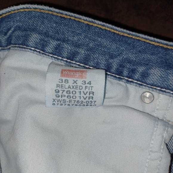 WRANGER, RELAXED FIT, 38X34 GREAT CONDITION, RELAXED FIT. - Picture 6 of 11